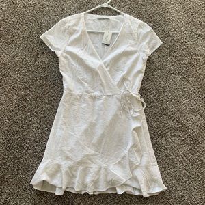 NWT Abercrombie White Wrap Dress